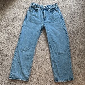 ABERCROMBIE The Loose High Rise Jean
